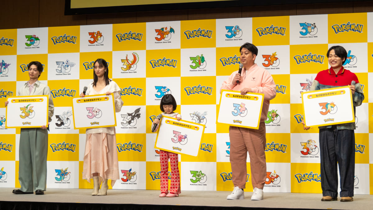 衣装は推しポケモンのカラーを取り入れている