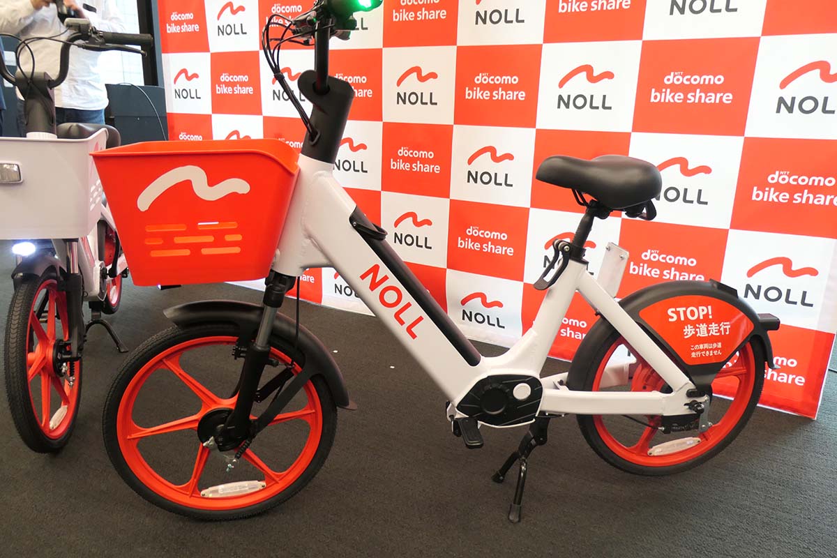 特定小型原動機付自転車も新型を用意