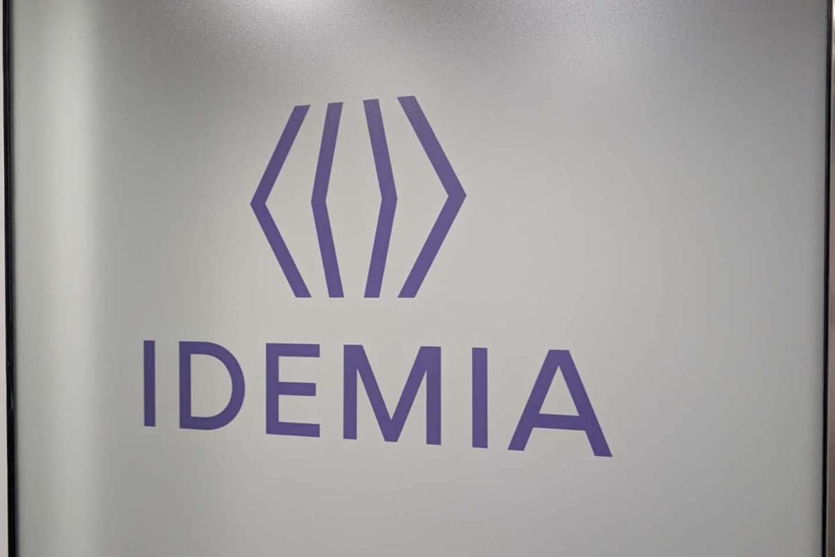 IDEMIAのロゴ