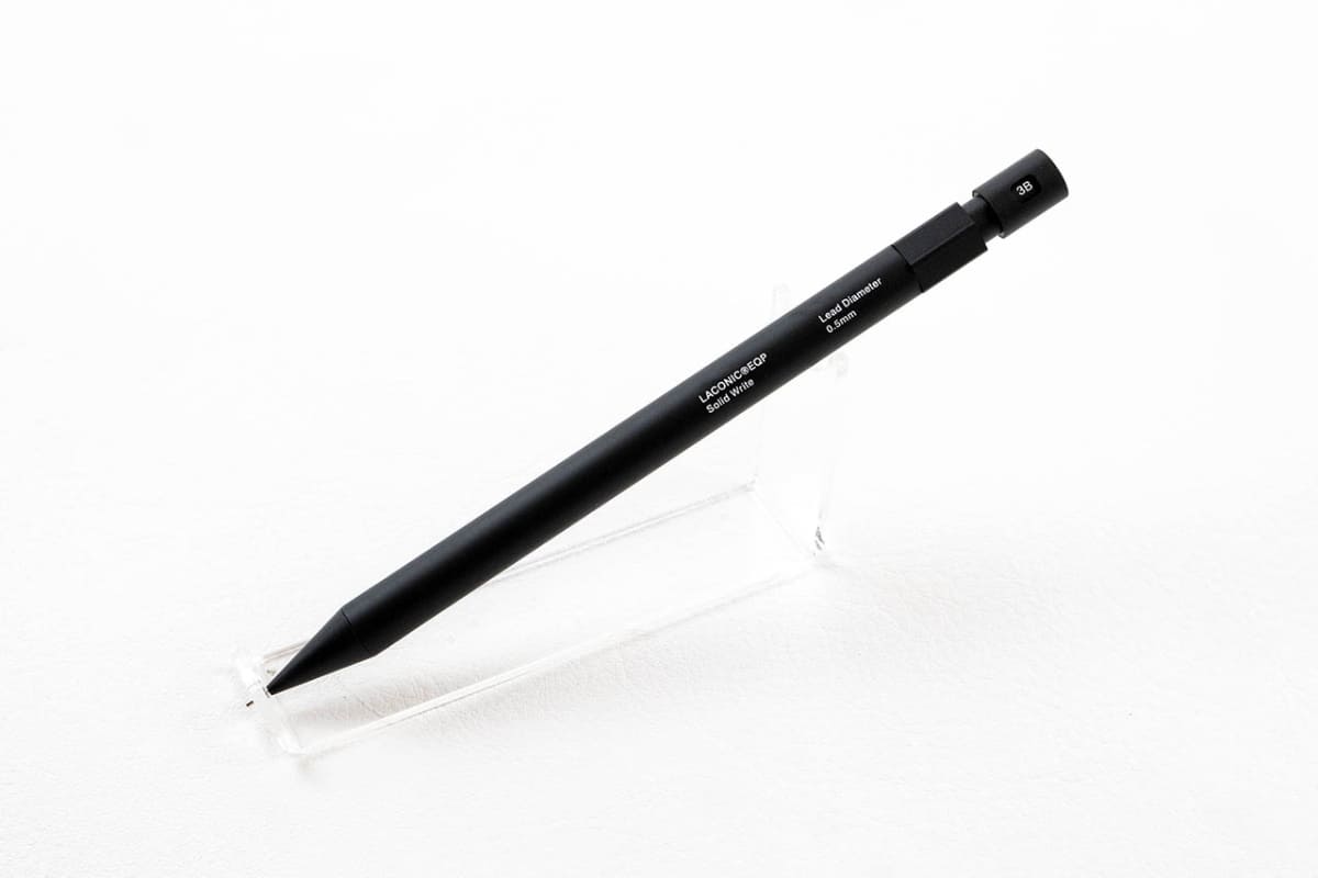 ラコニック ソリッドライト(3,960円)