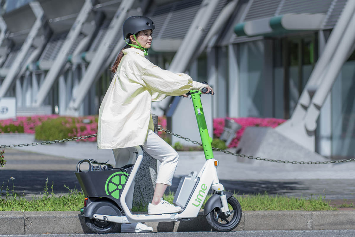 座って乗れる「Limeラクモ」