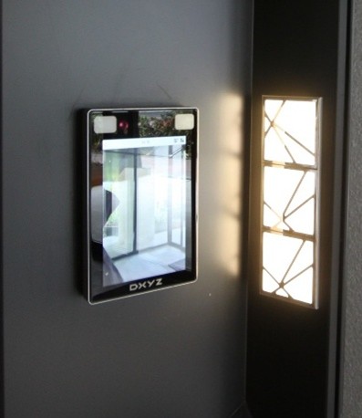 共用部顔認証デバイス