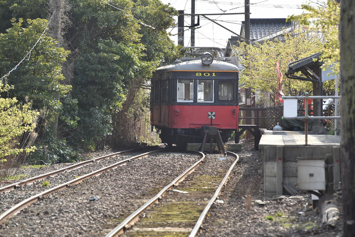 外川駅に留置されているデハ801形。現在、内部は非公開