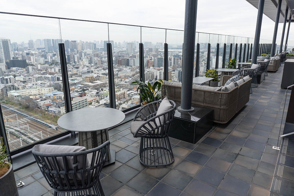ルーフトップバー「The TRAVELERS HOUSE ROOFTOP BAR」