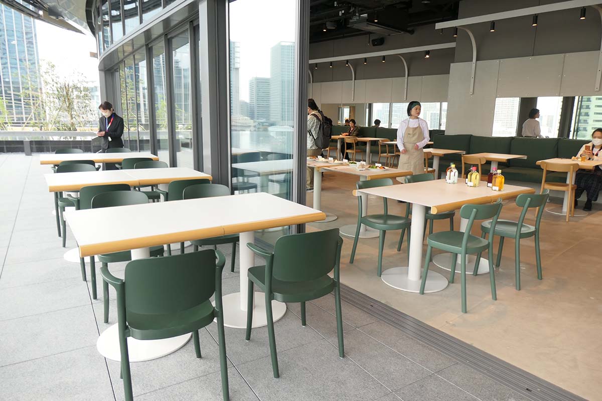 ガーデンレストラン「MoN Garden Restaurant “LAUBE”」