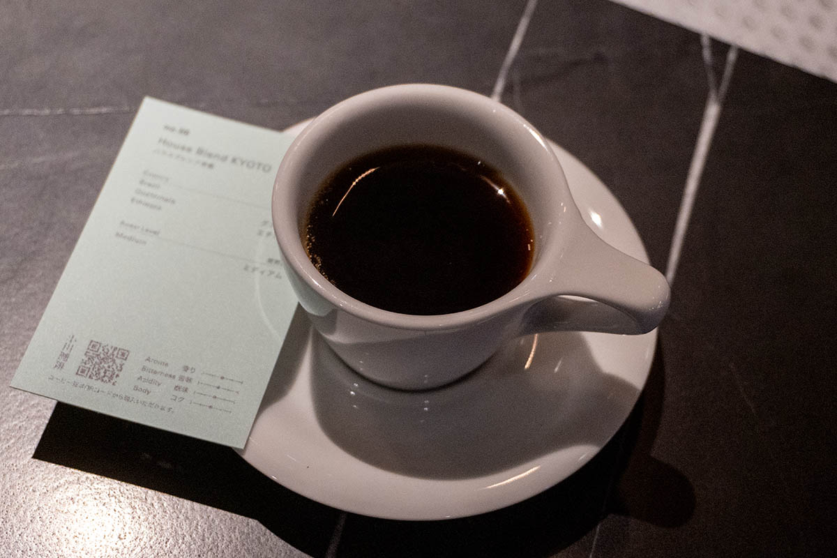 コーヒーにとどまらず多様なカテゴリーを揃える