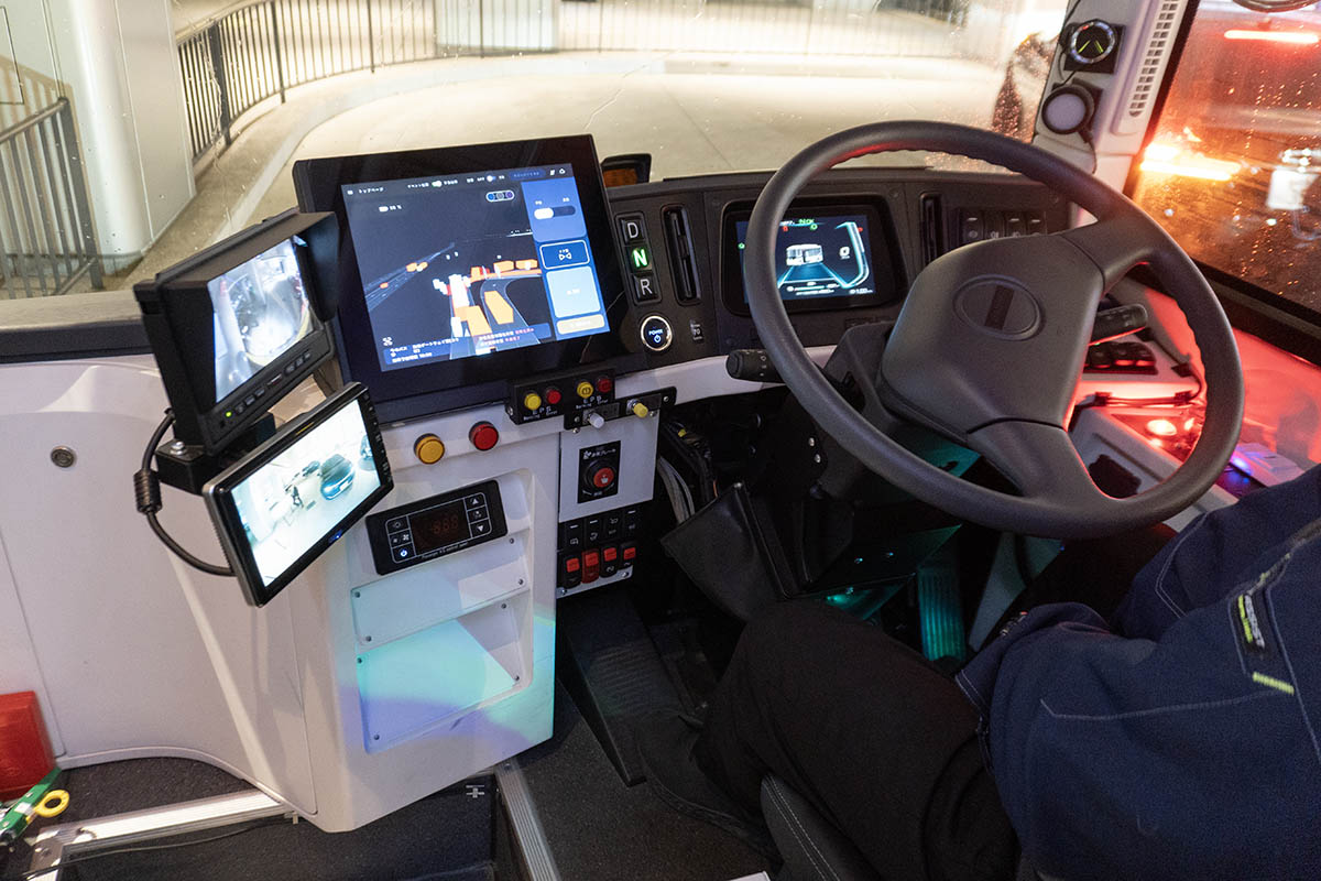 車内