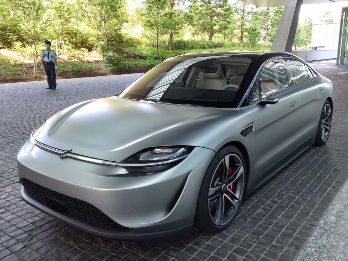 2020年夏にプレスに公開したVISION-S。思えばソニーが「走る自社EV」にプレスを乗せたのはこの時だけだった