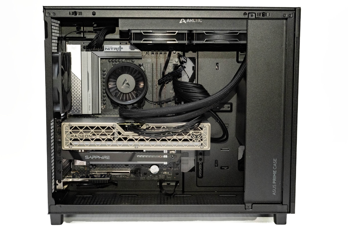 筆者が現在メインで使っているWindows自作PC