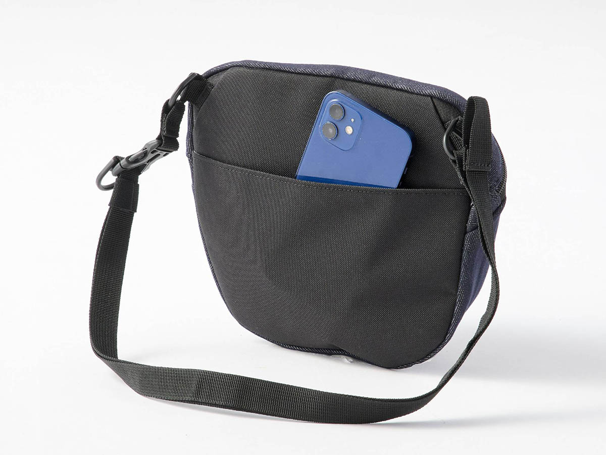 COLOREショルダーポーチ2L