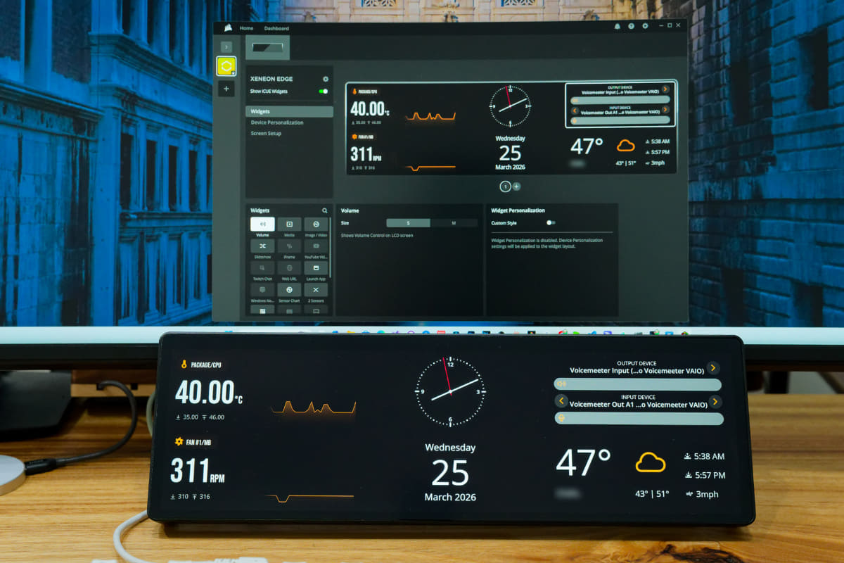 細長い画面全体を使っていろいろなウィジェットを配置