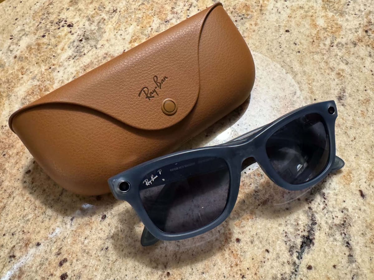 Ray-Ban Metaの第一世代