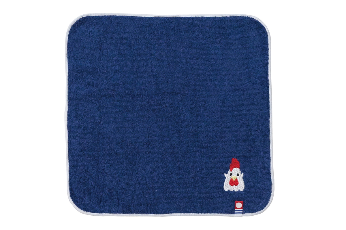 「からあげクンミニタオル ネイビーブルー」648円