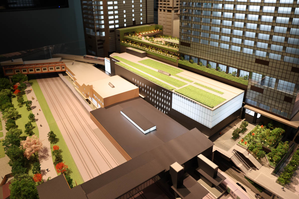 JR浜松町駅とモノレール浜松町駅の完成イメージ(2024年7月撮影)