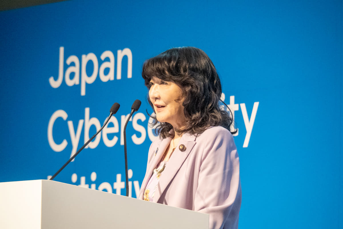 片山さつき財務大臣