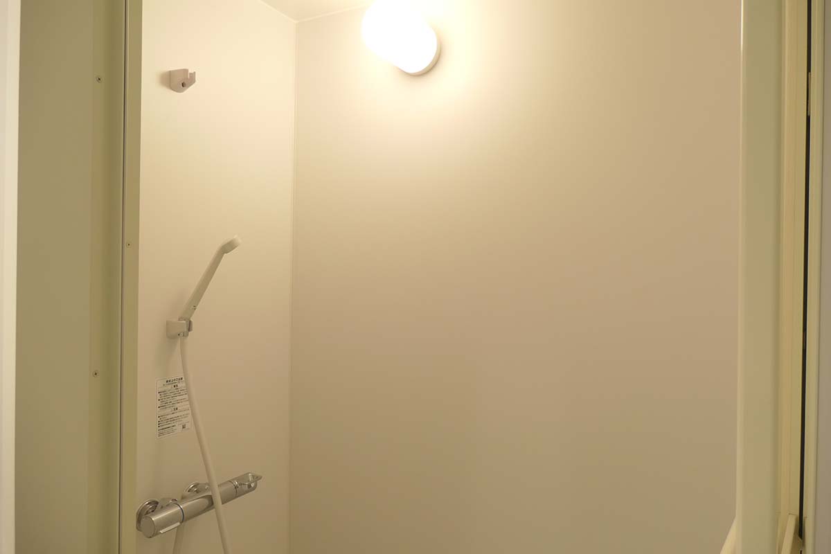 シャワールーム