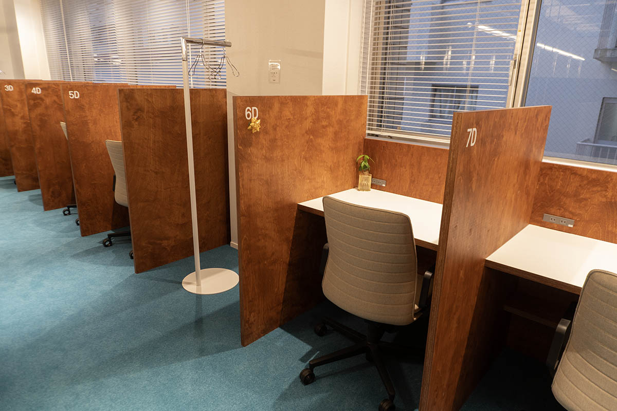 3階のデスクエリア