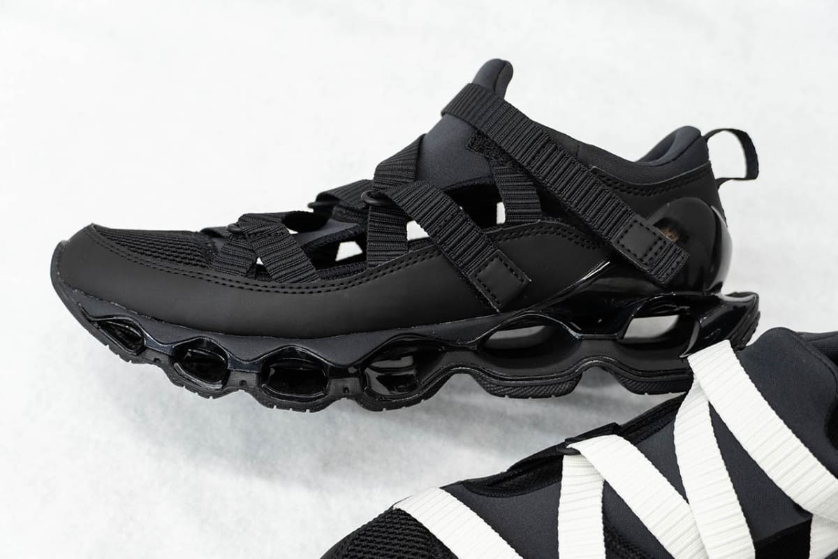 WAVE PROPHECY Xのソールを採用