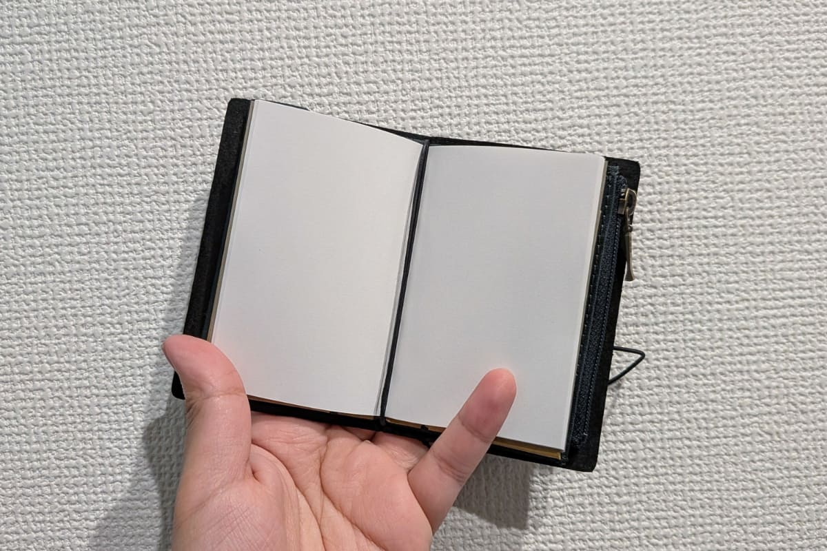 片手で持ちやすい