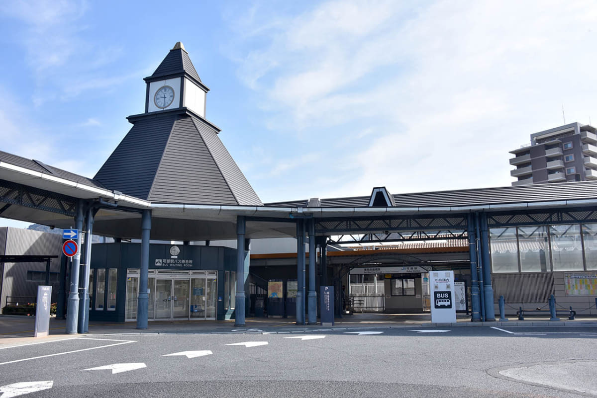 可部駅は2003年に可部線の大半が廃止されて一時的に終着駅になっていた
