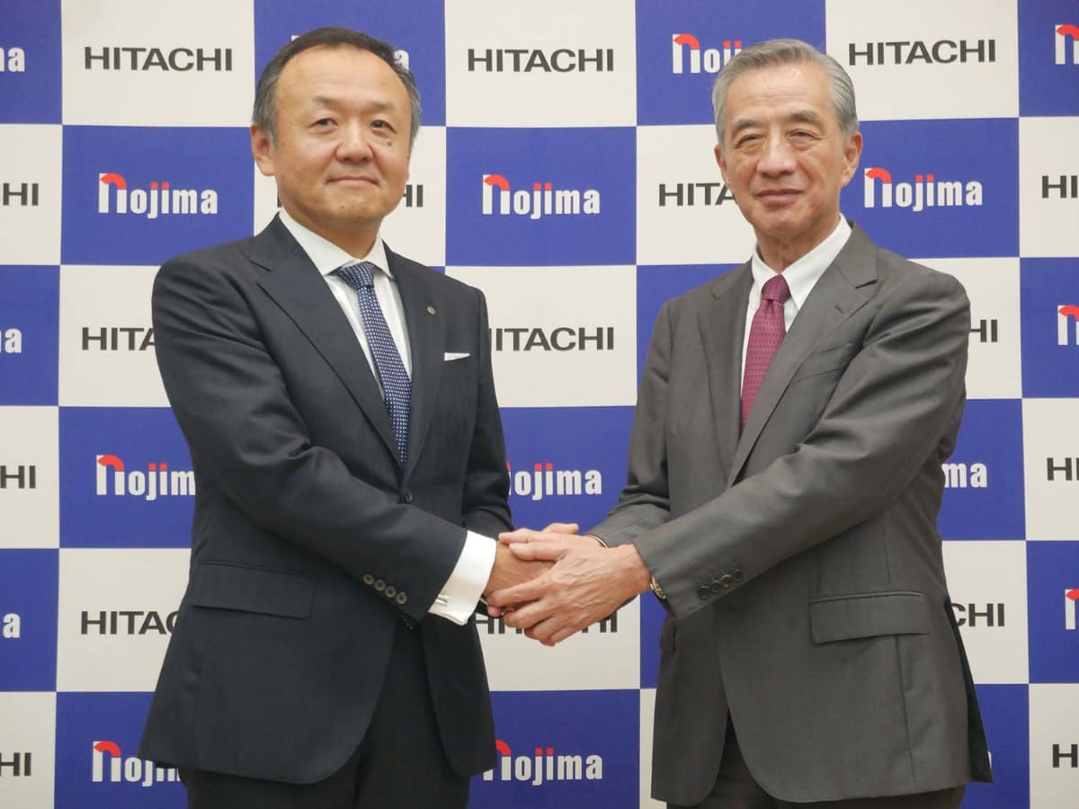 日立製作所 網谷憲晴 執行役専務(左)とノジマ 野島廣司社長(右)