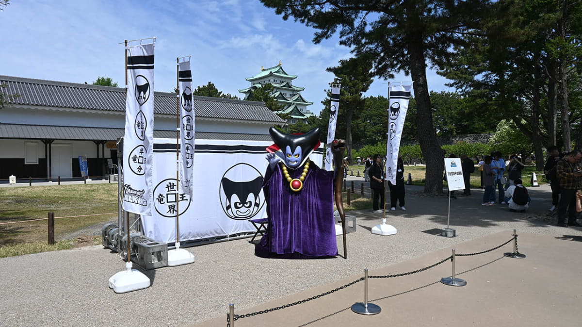 6カ所目のチェックポイント。「ドラゴンクエストI」で見られるシーンを、戦国時代風に再現している