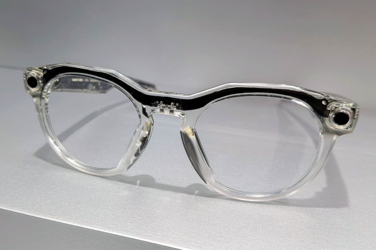 Oakley Meta HSTN
