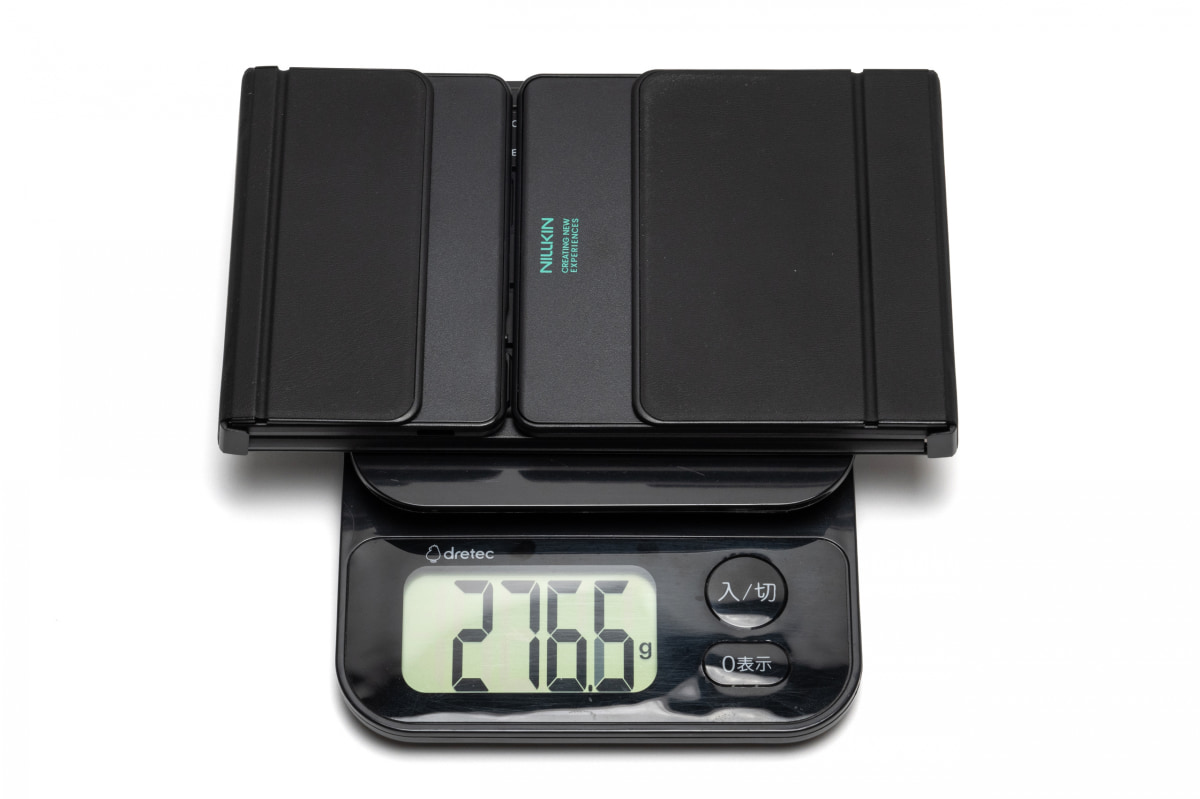 重さは実測276.6g。公称270gとほぼ変わらない範囲です