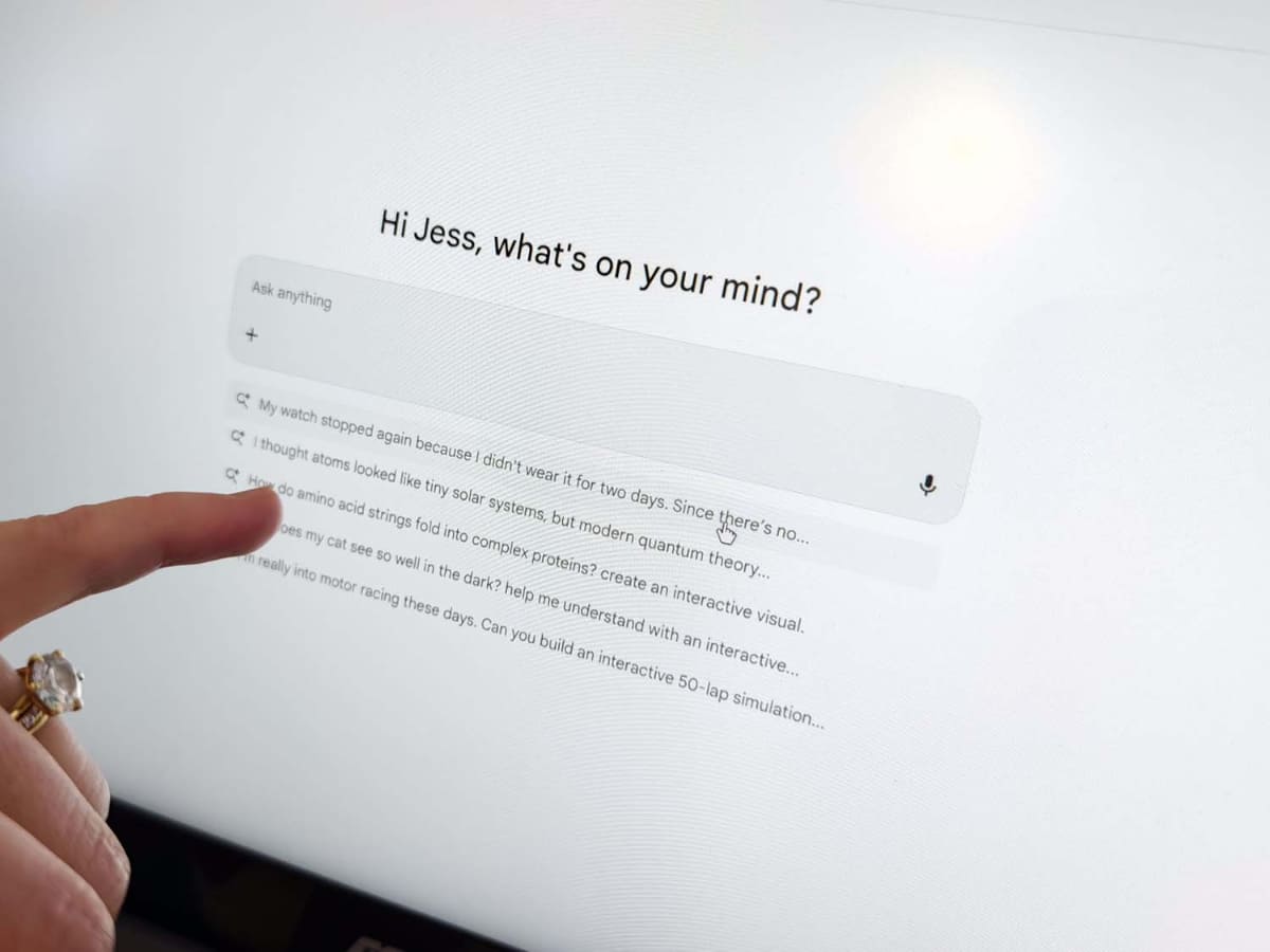 新しい検索窓。AIモード検索に近い