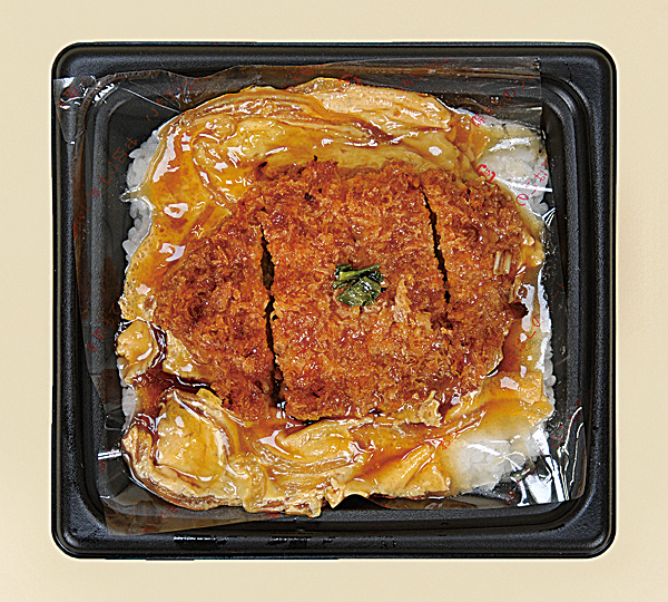 大麦豚のロースかつ丼(598円)