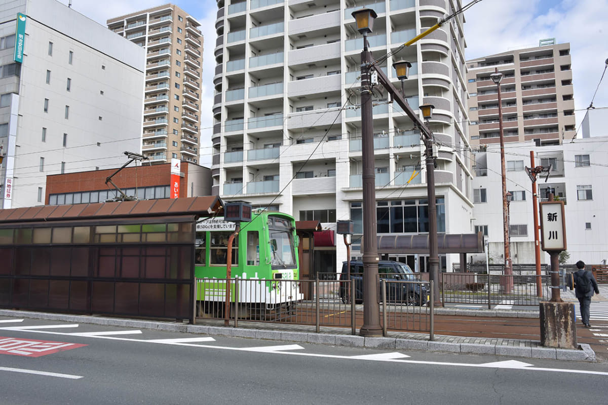 新川電停