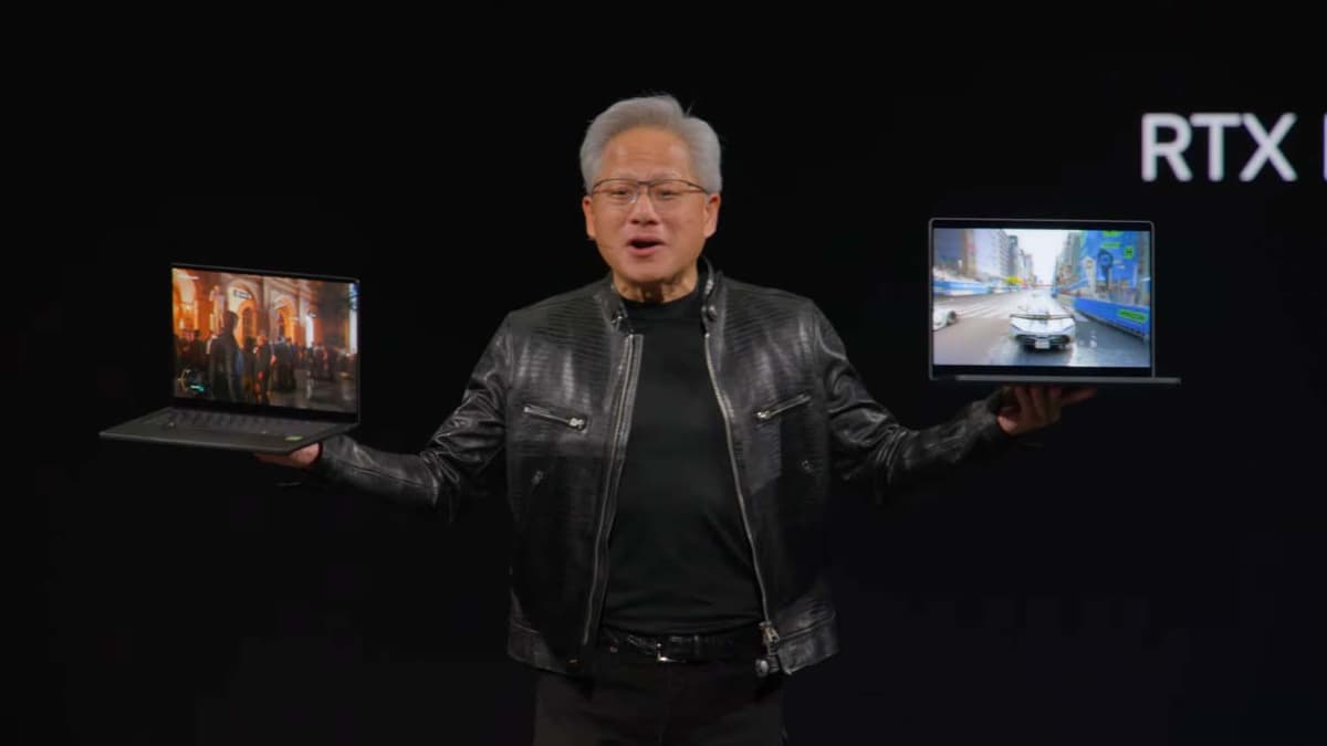 RTX Spark搭載PCを持つフアンCEO