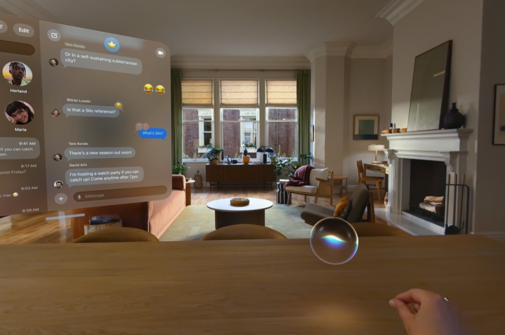 Apple Vision ProでのSiri AI利用シーン