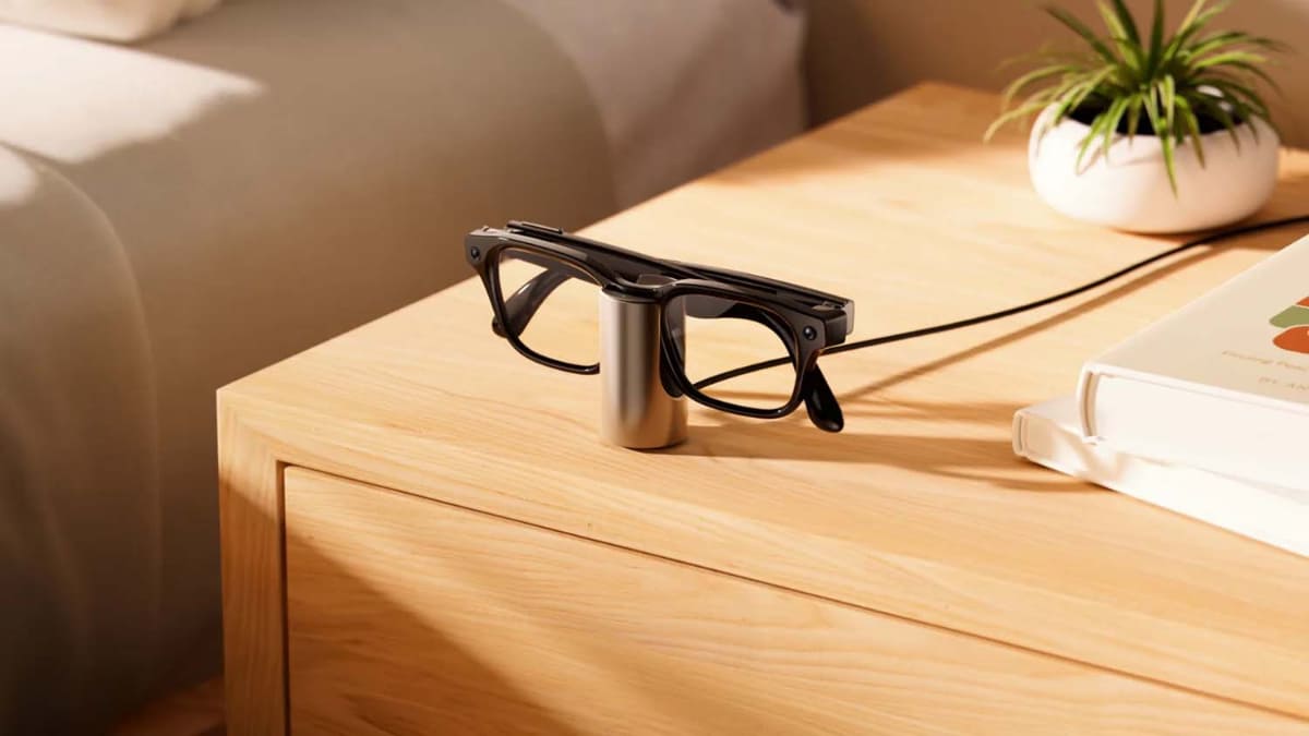 Meta Glasses Charging Stand