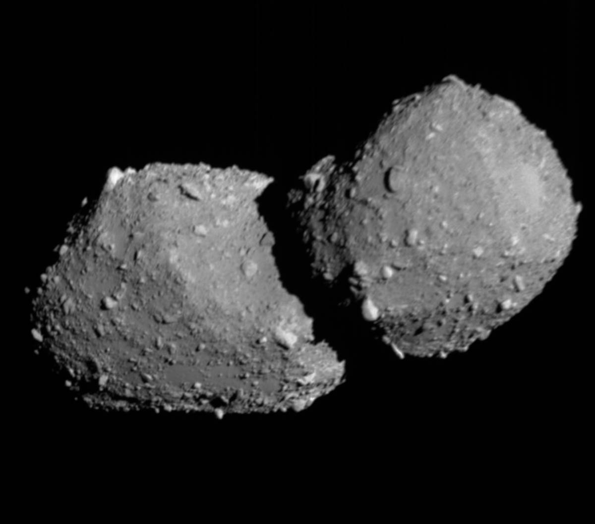 光学航法カメラ(望遠)によって観測された小惑星「トリフネ」(©JAXA・東京大学・千葉工業大学・東京科学大学・産業技術総合研究所・パリ天文台・カナリア天体物理研究所)