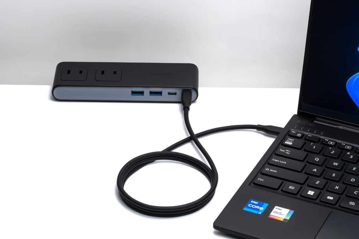 ノートパソコンはUSB-C 1ポートで余裕をもって充電できる