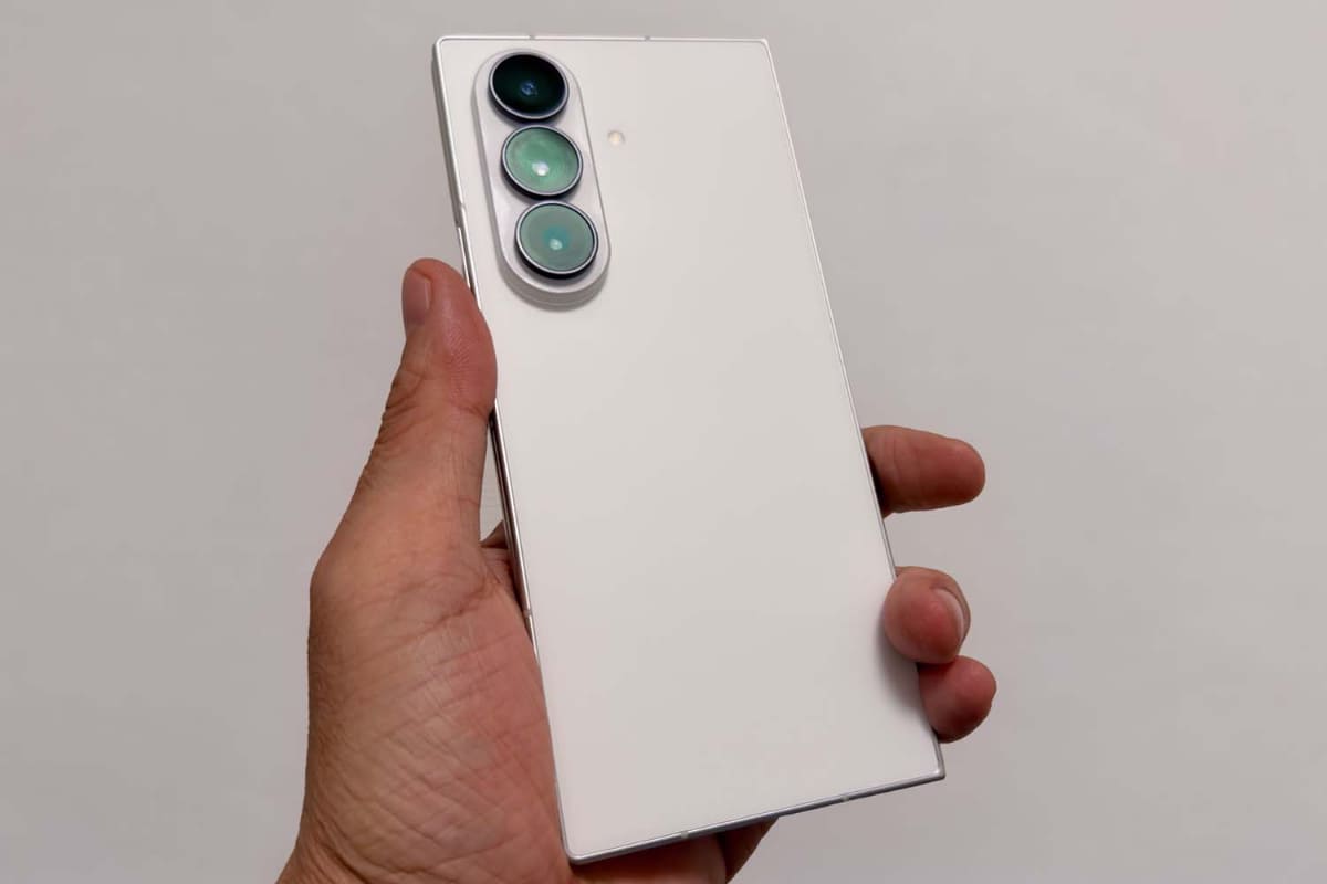 Galaxy Z Fold8 Ultra