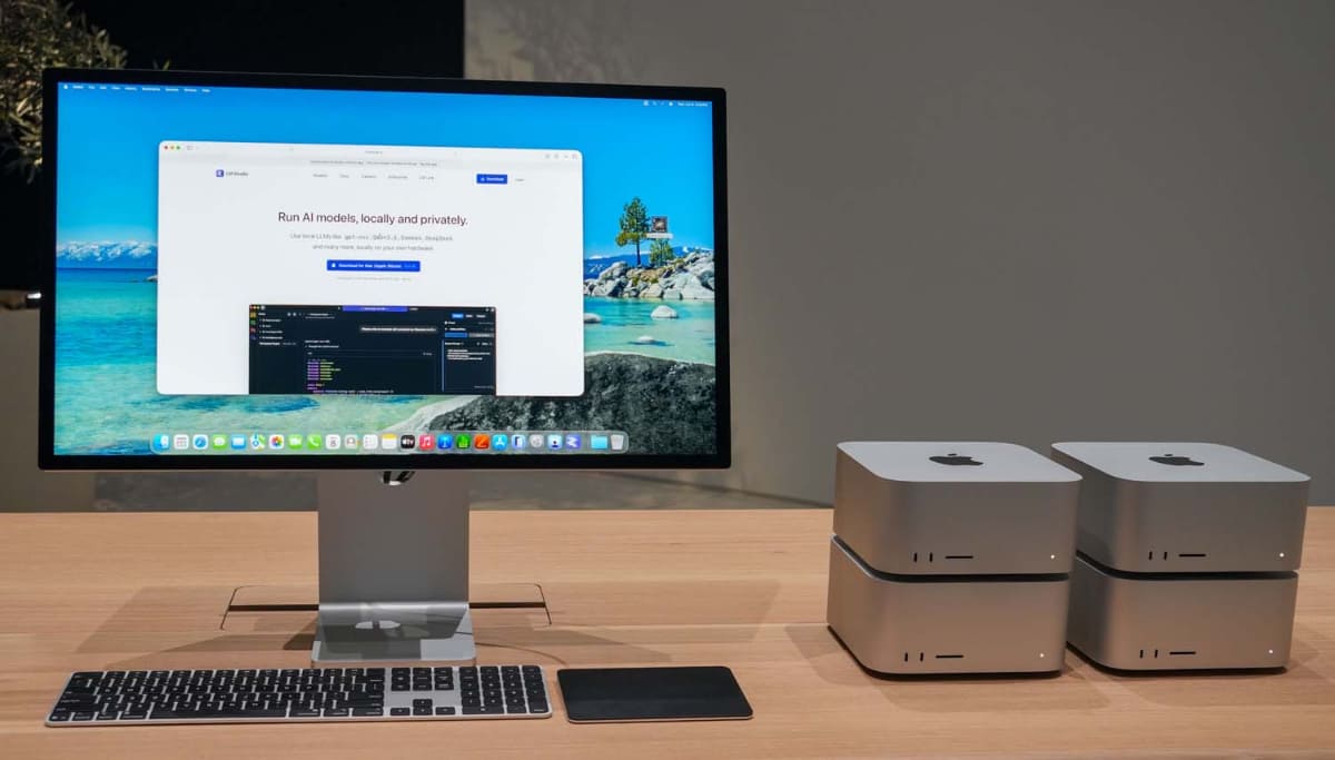 Mac Studioを4台つなぎ、LM Studio上の大きなAIモデルを「まとめて1台」として運用。こうして、より規模の大きなAIへの対応が進む