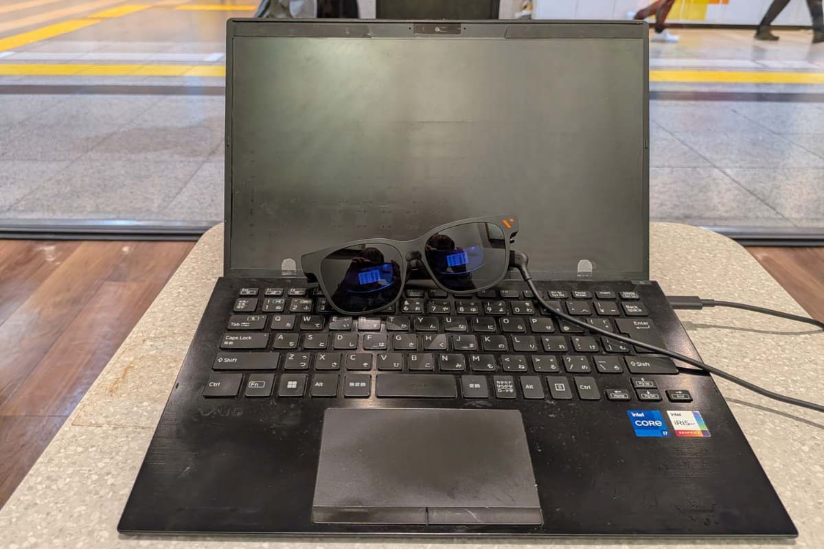 Windowsはセカンドディスプレイのみ表示でパソコンの画面には一切表示せず作業できる