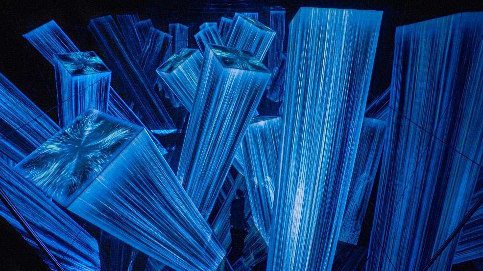チームラボの作品事例 teamLab, Megaliths, 2019／2024(C)teamLab$$