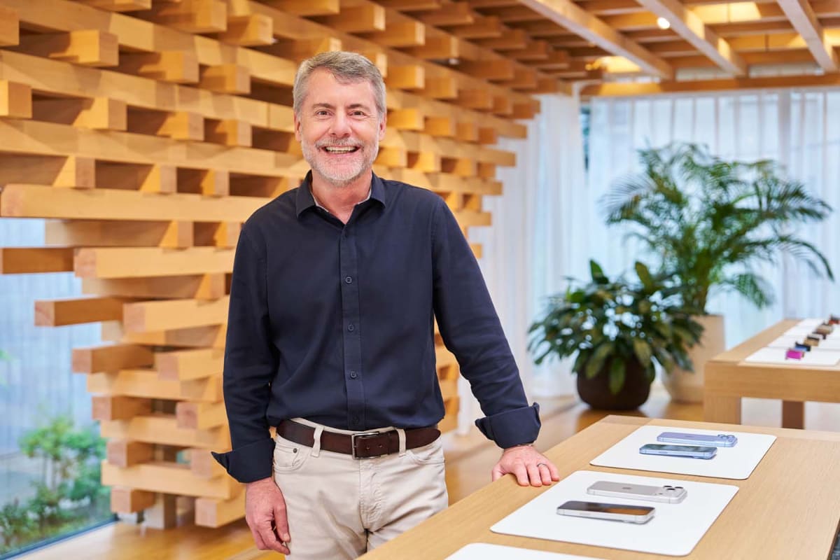 米アップル・ワールドワイド製品マーケティング担当バイスプレジデントのボブ・ボーチャーズ氏