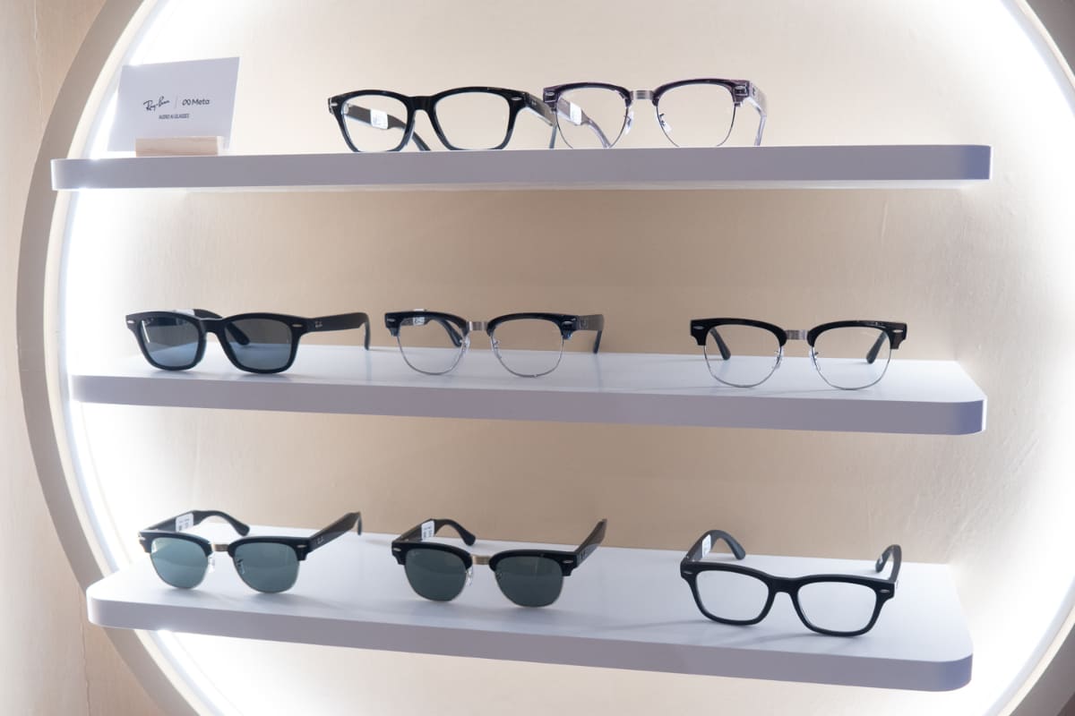 Ray-Ban Meta Audio AI Glasses