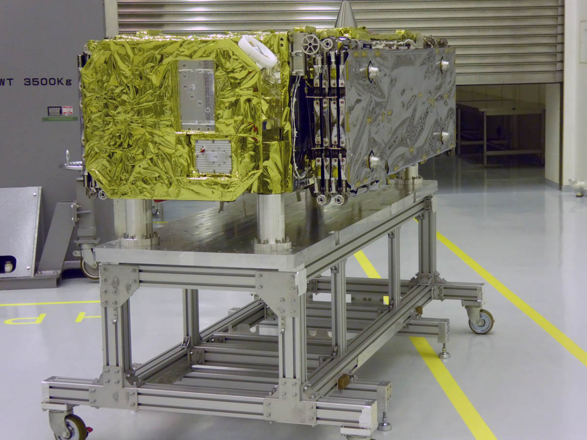 超低高度衛星技術試験機「つばめ(SLATS)」(クレジット:JAXA)