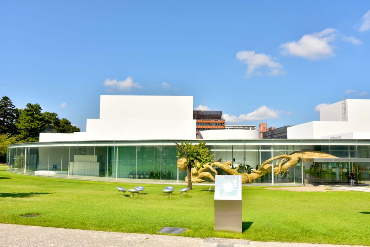 金沢21世紀美術館(2024年9月写真撮影)