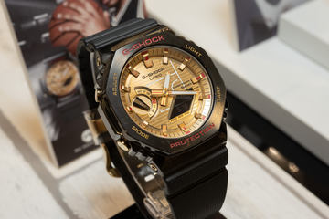 【極美品】カシオG-SHOCK 八村塁コラボ　GM-110RH-1AJR GM-110RH-1AJR | CASIO