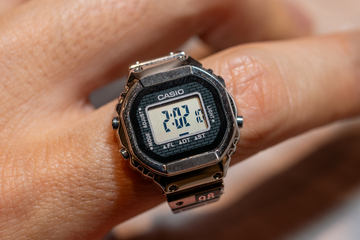 カシオ、耐熱仕様のサウナ用ウォッチ「サ時計」 - Impress Watch