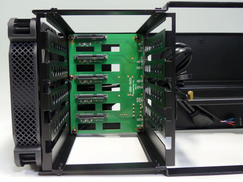 自作PC！AMD A8-7600 HDD1TB×3 TrueNASで自作NAS化 NASを成す：ミニPCでNASを自作(成功編？その1、組み立て・OS導入
