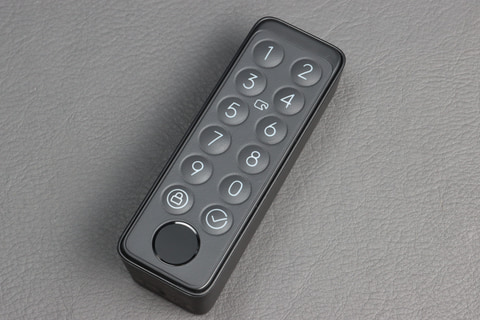 指紋認証が快適すぎ!! SwitchBot「ロックPro」導入でWeb会議中の