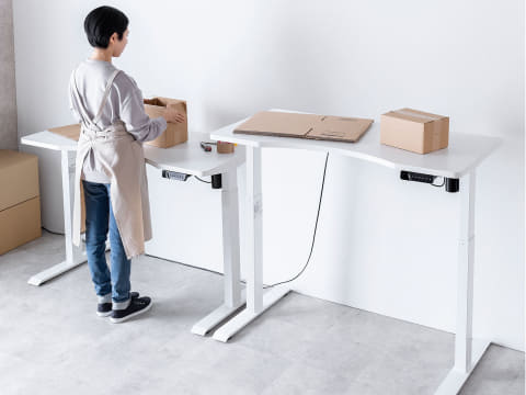 4色×4タイプの天板から選べる電動昇降デスク「102-ERD101-104