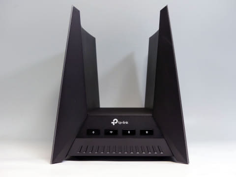 日本の住宅にちょうどいいWi-Fi 7ルーター登場、「中距離」で